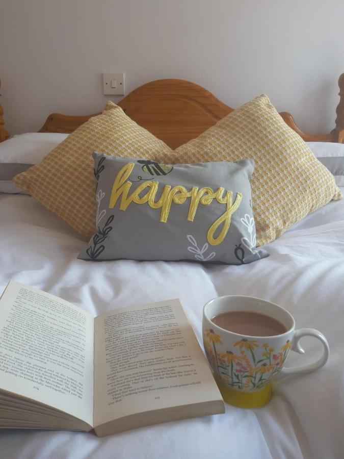 ダウンパトリック Lecale Bliss Bed & Breakfast エクステリア 写真